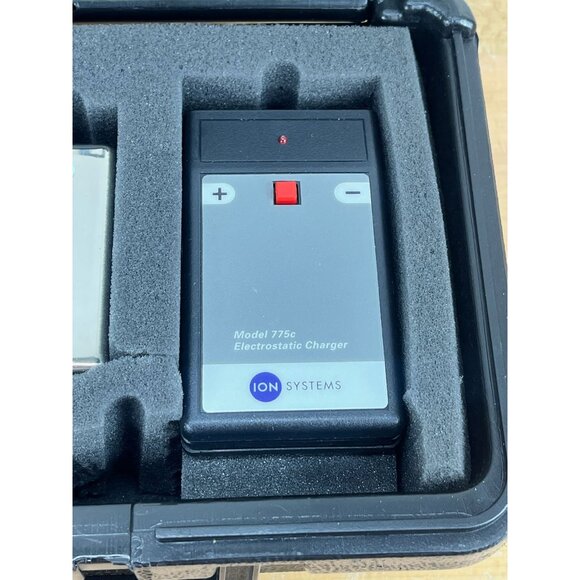 Ion Systems Electrostatic Fieldmeter Model 775 w/ 775C Charger - Picture 5 of 15